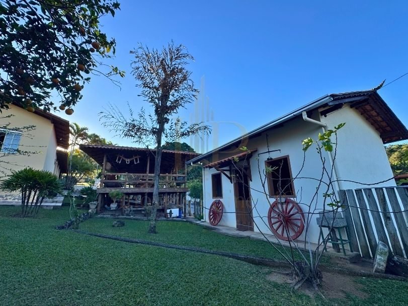 Fazenda Tombador em Itaúna/MG - Casa Lateral